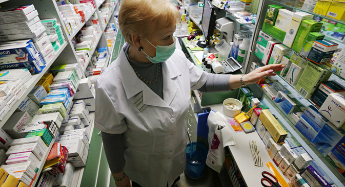 Russland erlaubt Parallelimport für einige Warenkategorien. In erster Linie geht es um Medikamente, vermuten russische Medien. Foto: Artjom Geodakjan/TASS