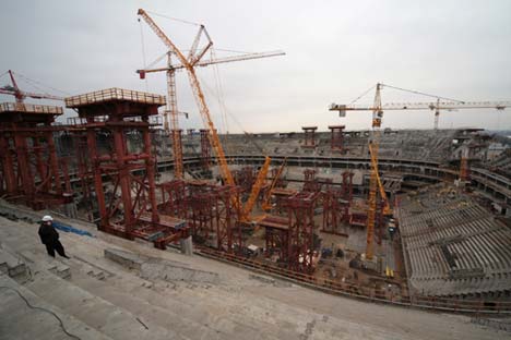 Der Neubau des historischen Kirow-Stadions auf der Krestowskij-Insel in Sankt Petersburg. Foto: RIa Novosti/Igor Russak