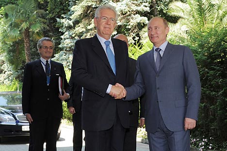 Russia's President Vladimir Putin and Italian Prime Minister Mario Monti discussing the Syrian issue during the July 23 meeting. Source: ITAR-TASS