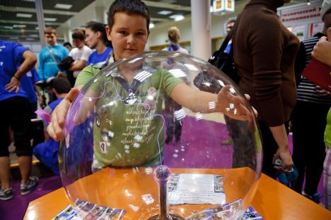 The Science Festival’s traditional motto – "Touch Science" – spoke for itself. Visitors had the chance to fully participate in the festival activities. Source: Ruslan Sukhushin / Press Photo