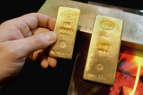 Desde o início de 2013, o preço do ouro caiu 19%, e, ao que tudo indica, 2013 será o primeiro ano da última década em que o ouro apresentará uma queda de preço Foto: ITAR-TASS