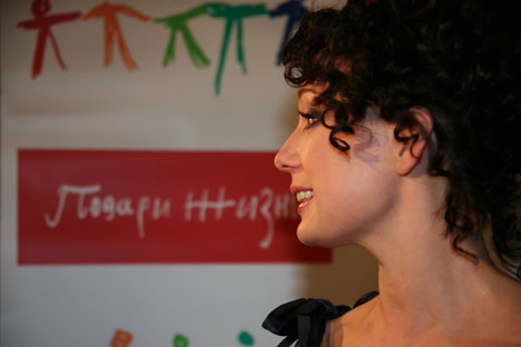 Russia’s biggest charity raises over $600,000 at a New Year’s event in