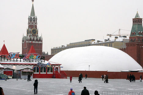 Mausoléu instalado na Praça Vermelha é um dos principais pontos turísticos de Moscou Foto: RG