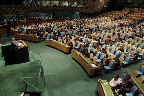 Le communiqué de Genève recommande la création dans le pays d’un gouvernement de transition avec la participation de toutes les parties.  Crédit photo : AP