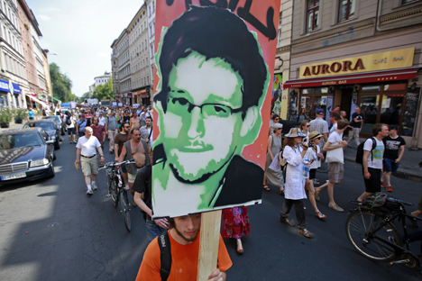 Компаниите се обидуваат да го искористат Сноуден во рекламни цели. Извор: Reuters