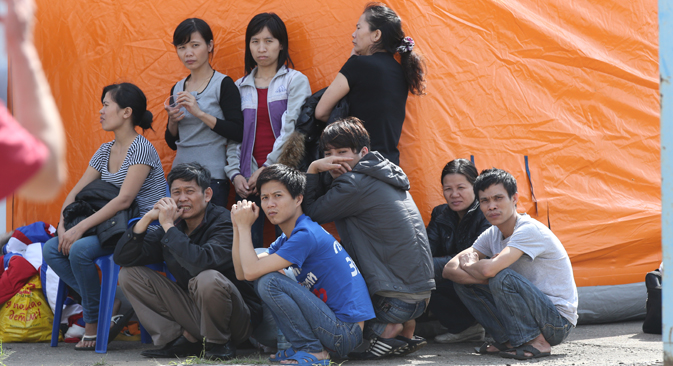 Entre los cientos de detenidos hay numerosos vietnamitas. Fuente: ITAR-TASS.