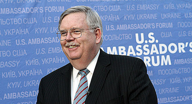 According to an analysis by the Russian Center for International Journalism and Research, John Tefft was actively involved in preparing the driving force behind the Euromaidan movement in Kiev. Source: U.S. Embassy Kiev Ukraine