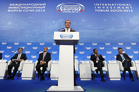 Der russische Ministerpräsident Dmitrij Medwedew während des Investitionsforums in Sotschi. Foto: ITAR-TASS