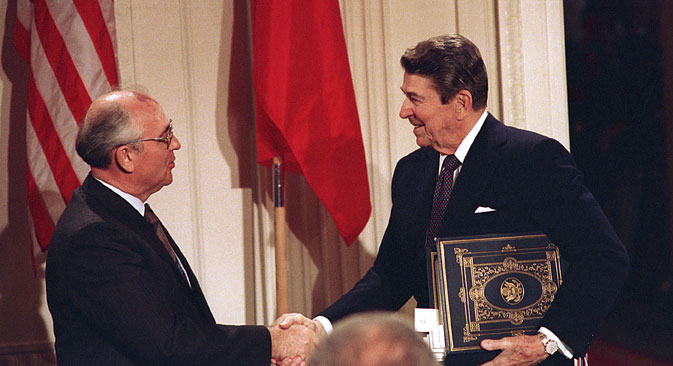 Os Estados Unidos acusaram a Rússia de violar o Tratado de Forças Nucleares de Alcance Intermediário, conhecido como Tratado INF, assinado por Mikhail Gorbachev e Ronald Reagan em 1987 Foto: AP