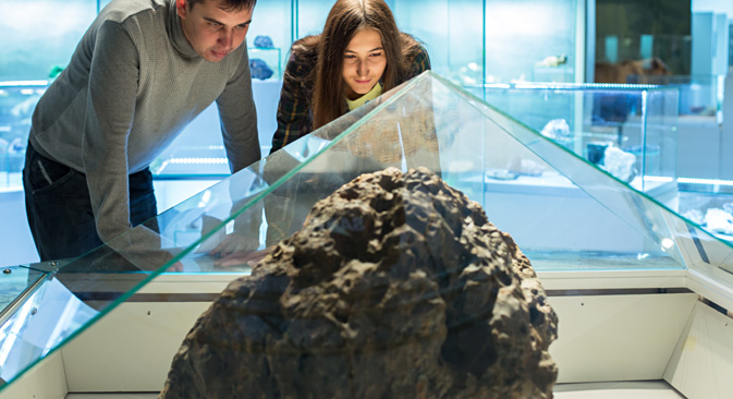 Chunk of Chelyabinsk Meteorite on display in local museum. Source: TASS / Gleb Lunin