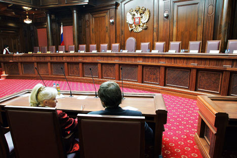 Russian courts will have the right to review legal disputes with other countries. Source: Vitaly Belousov / TASS