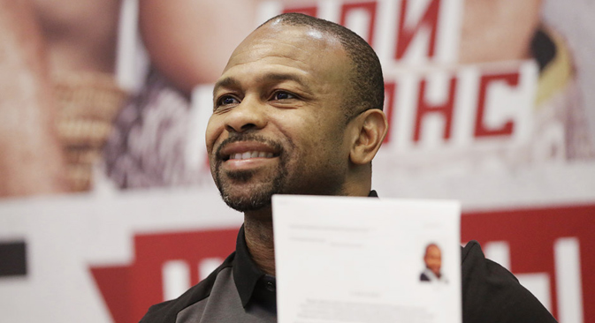 Roy Jones  Jr., who applied for Russian citizenship at a news conference in Yalta on the eve of the Battle of Mount Gasfort international boxing show. Source:  Maks Vetrov / RIA Novosti