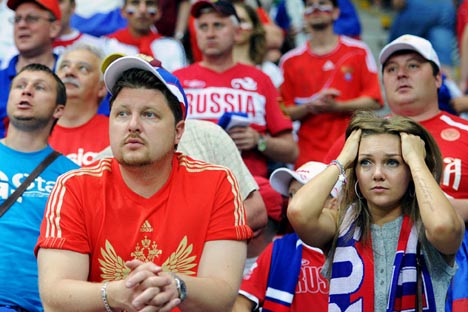 Aficionados rusos en un partido de su selección. Fuente: ITAR-TASS