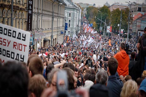 se puede constatar que el movimiento de protestas no ha obtenido ningún resultado político. Fuente: Ruslan Sujushin.