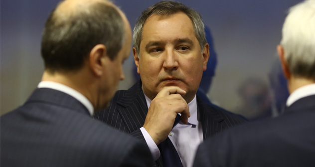 Dmitri Rogozin, viceprimer ministro ruso, pretende aumentar la participación de las empresas en el sector de defensa, incluido el nuclear. Fuente: ITAR-TASS