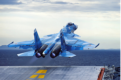 Em reunião na Sibéria, presidente falou sobre os projetos para reequipar a Força Aérea Russa até 2020 Foto: Mil.ru
