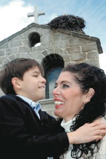 José Luis Bernardino y Gemma García tardaron una década en dar sus apellidos a su hijo Ian. Fuente: Julián Jaén