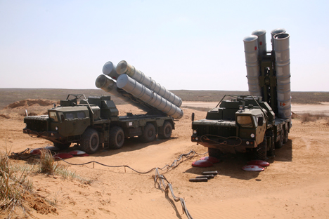 Sistema de mísseis russo s-300 ajuda os franceses a diminuir o tempo de resposta a eventuais ameaças Foto: ITAR-TASS
