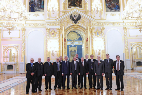 Vladímir Putin entrega los galardones a los trabajos más destacados en ciencia y cultura. Fuente: Ria Novosti