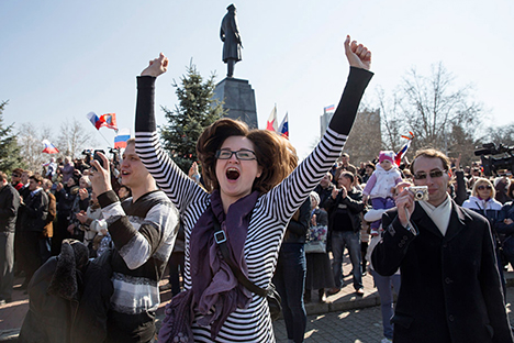 Mais de 96% dos eleitores do referendo na Crimeia apoiaram a reanexação da região à Rússia Foto: Reuters