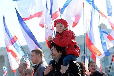 Mais de 96% dos eleitores da Crimeia votaram a favor da adesão à Rússia Foto: RIA Nóvosti