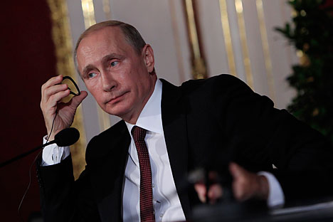 El presidente ruso mostró su apoyo a una solución pacífica que ha provocado una subida del rublo y de la bolsa. Fuente: Reuters