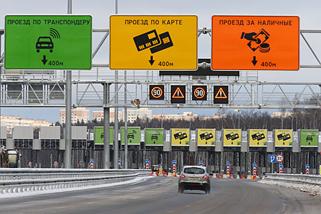 Las inversiones francesas e italianas participan en la construcción de la nueva carretera que unirá Moscú y San Petersburgo. Fuente: ITAR-TASS