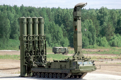 Sistemas de misiles antiaéreos S-300. Fuente: ITAR-TASS