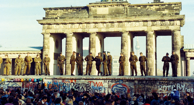 Hace 25 años la capital alemana cambió el destino de Europa. Fuente: DPA/AFP/East News