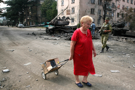 Le 8 août 2008, les forces géorgiennes ont attaqué l'Ossétie du Sud et détruit une partie de sa capitale, Tskhinvali. Crédit photo : AP