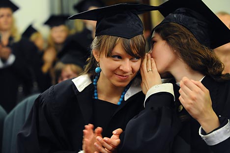 Seulement 12% des Russes considèrent que l’on peut réussir rien qu’avec un diplôme de l’enseignement professionnel. Crédit : Itar-Tass