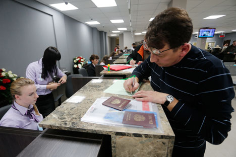 Le régime des visas entre la Russie et l'UE, un dossier épineux. Crédit : Evgeni Karaiov/RIA Novosti