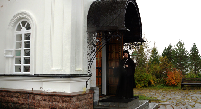 Piotr, l’abbé du monastère masculin de Saint-Kosmin. Crédit : Daria Kezina