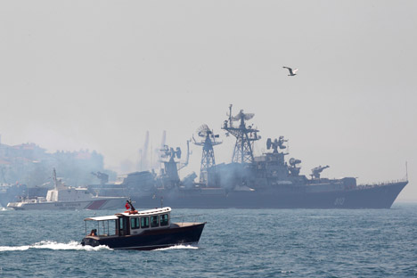 Segundo porta-voz da Marinha, Rússia tem "cinco ou seis navios permanentemente posicionados no Mediterrâneo” Foto: Reuters