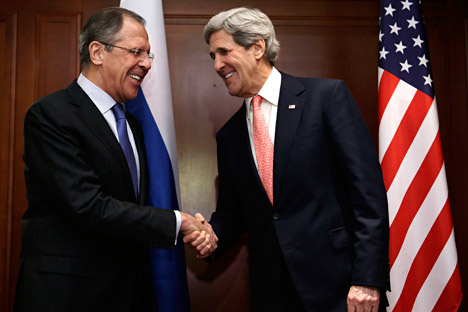 Šef ruske diplomacije Sergej Lavrov i državni tajnik SAD-a John Kerry u Berlinu. Izvor: Reuters.