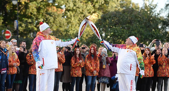 The Olympic torch, lit in Greece on September 29, arrived in Moscow earlier on Oct.6. Source: RIA Novosti