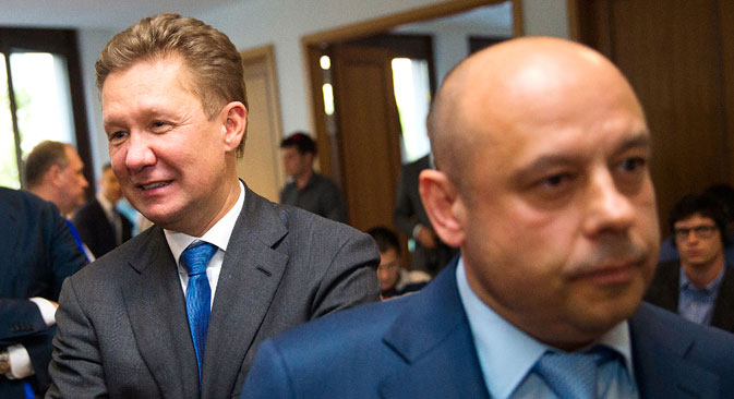Ukrajinski ministar energetike Juri Prodan prolazi pored Alekseja Millera, izvršnog direktora Gazproma, nakon trilateralnih pregovora između EU-Ukrajine i Rusije u Berlinu, 26. svibnja 2014.Izvor: Reuters