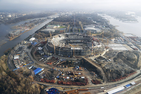 Pada tahun 2010, Gazprom Arena terpilih menjadi salah satu tempat penyelenggaraan babak semifinal di Piala Dunia 2018. Kredit: PhotoXpress