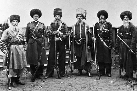 Para Don Cossack di akhir abad ke-19. Kredit: RIA Novosti