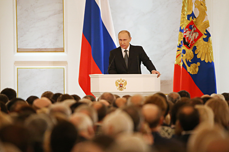 Dalam pidato tahunan kedua di hadapan Dewan Federasi yang disampaikan pada Kamis (4/12) lalu, Presiden Putin mengumumkan sebuah program berskala besar dalam rangka liberalisasi ekonomi Rusia. Foto: Konstantin Zavrazhin/RG