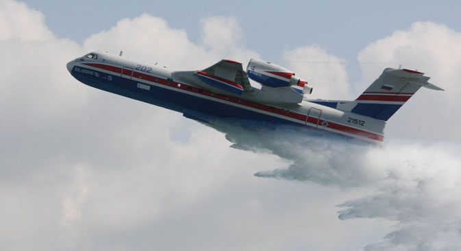 Pesawat amfibi Be-200. Foto: Sergey Subbotin/RIA Novosti