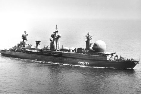 Soviet command ship SSV-33. Source: Wikipedia
