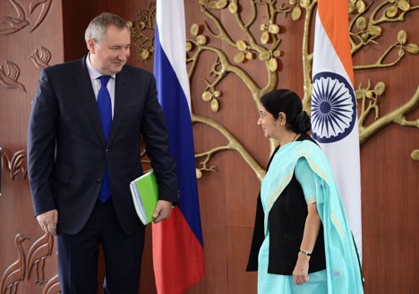 Sushma Swaraj raised India's concerns about Russia's potential supply of Mi-35s to Pakistan. Source: RIA Novosti