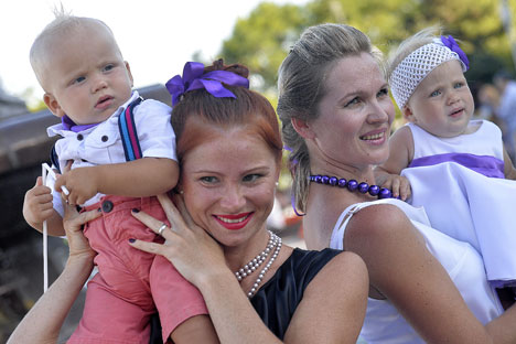 Most Russians consider their primary goal to be to start a family and raise good children. Source: ITAR-TASS