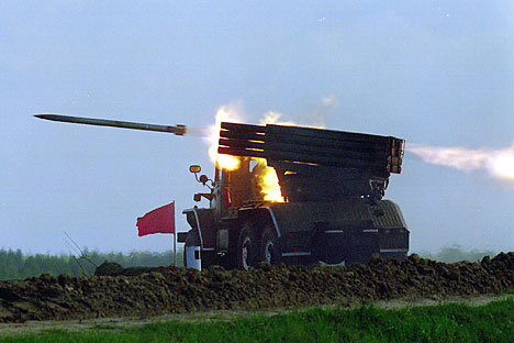 Multiple rocket launcher Grad seen in action during battle exercises conducted by the the Baltic Fleet land forces in Kaliningrad region, 2011. Source: Photoshot / Vostok Photo