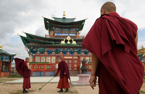 Hanya satu persen populasi Rusia yang mengaku sebagai pemeluk agama Buddha.