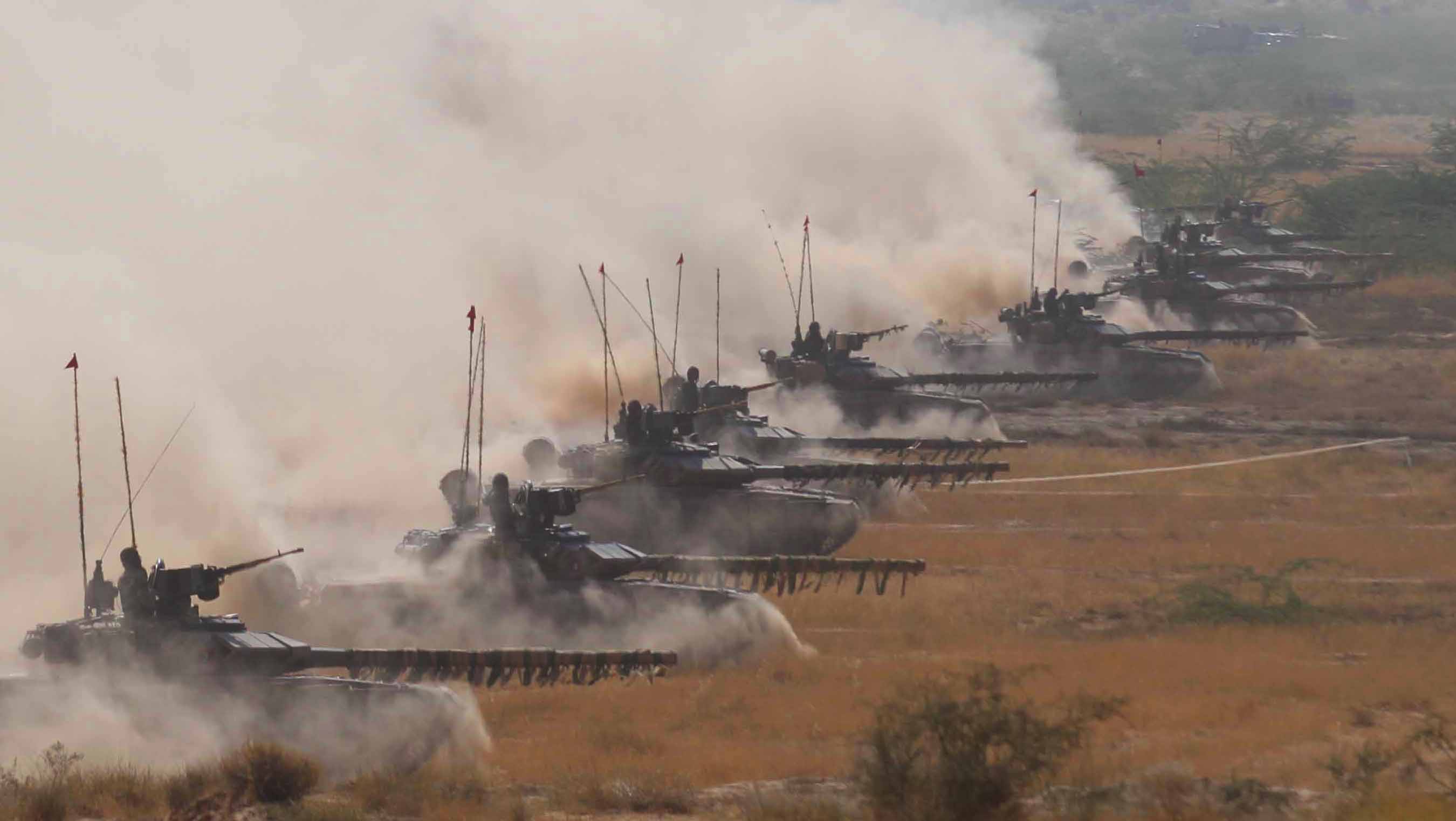 T-90 tanks participate in the Sudershan Shakt exercise in Rajasthan in 2011. Source: Getty Images