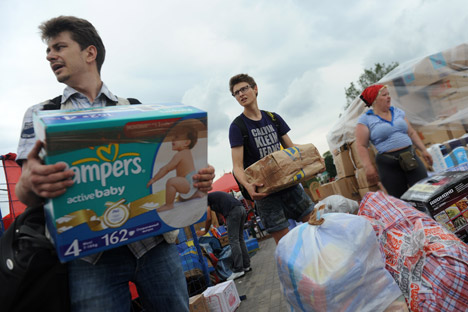 La raccolta di aiuti a Mosca da inviare alle popolazioni alluvionate della Russia del Sud (Foto: Itar-Tass)