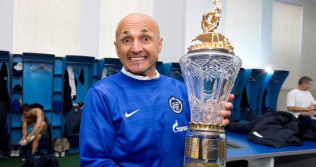 Luciano Spalletti con il secondo titolo conquistato allo Zenit (Fonte: fc-zenit.ru)