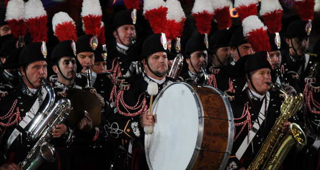 La Banda dei Carabinieri durante il Festival di Musica Militare Spasskaya Bashnya a Mosca (Foto: Ria Novosti)